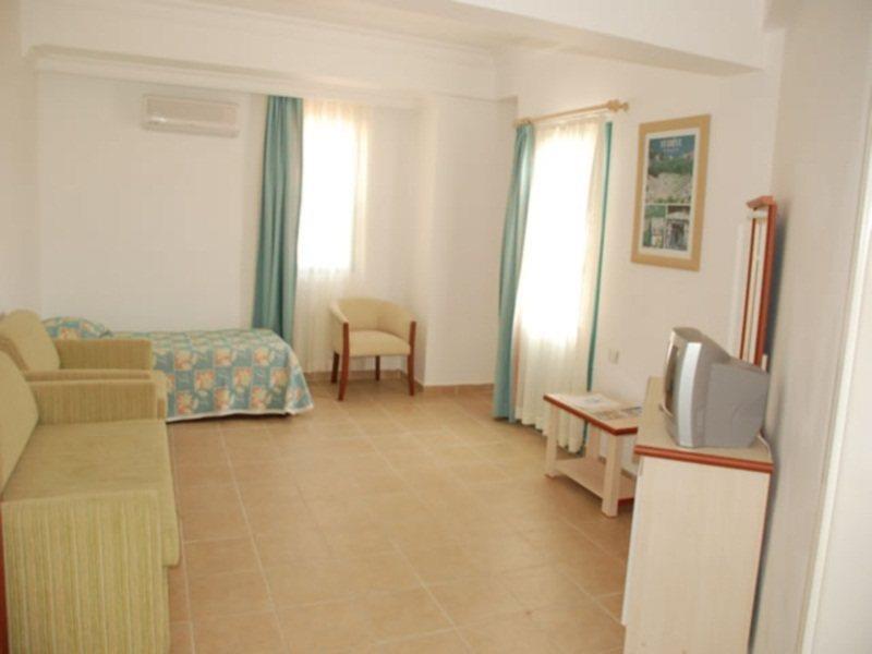 Oludeniz Turquoise Hotel ภายนอก รูปภาพ