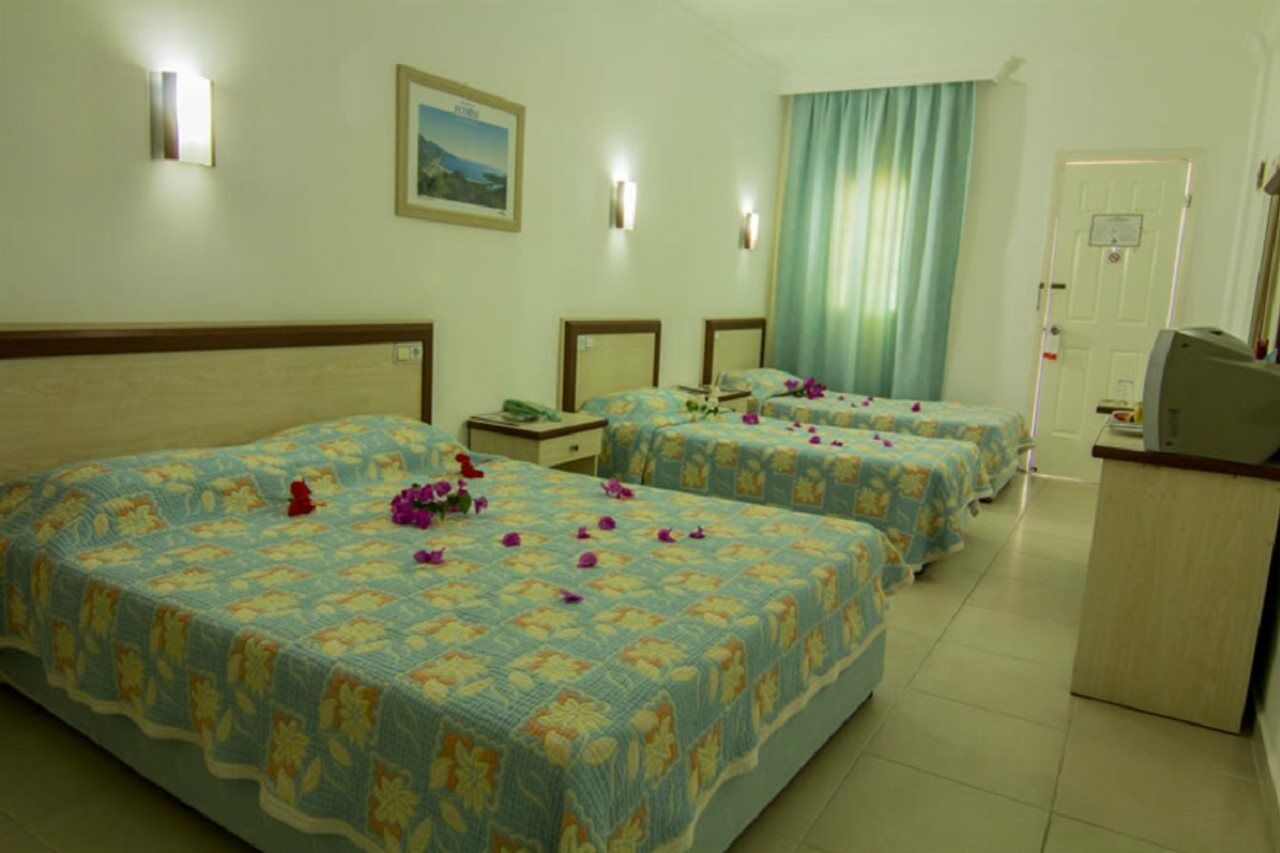 Oludeniz Turquoise Hotel ภายนอก รูปภาพ